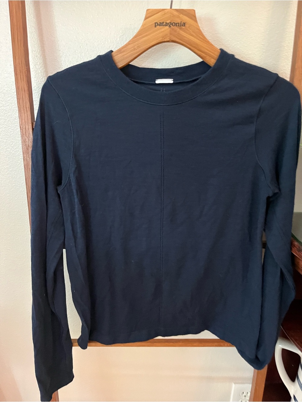 Athleta Women's Long-Sleeve Crewneck Top - Navy